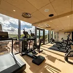 Hotel Glar Conference & 4*