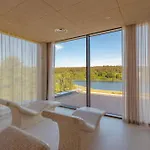 Hotel Glar Conference &