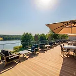 Hotel Glar Conference & 4*