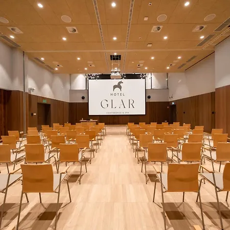 Glar Conference & فندق 4*