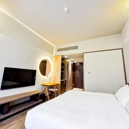 Glar Conference & Hotel *