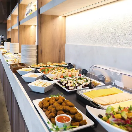 Glar Conference & 4*