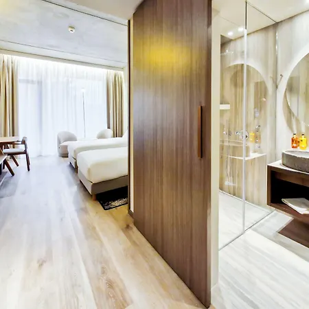 Glar Conference & Hotel 4*